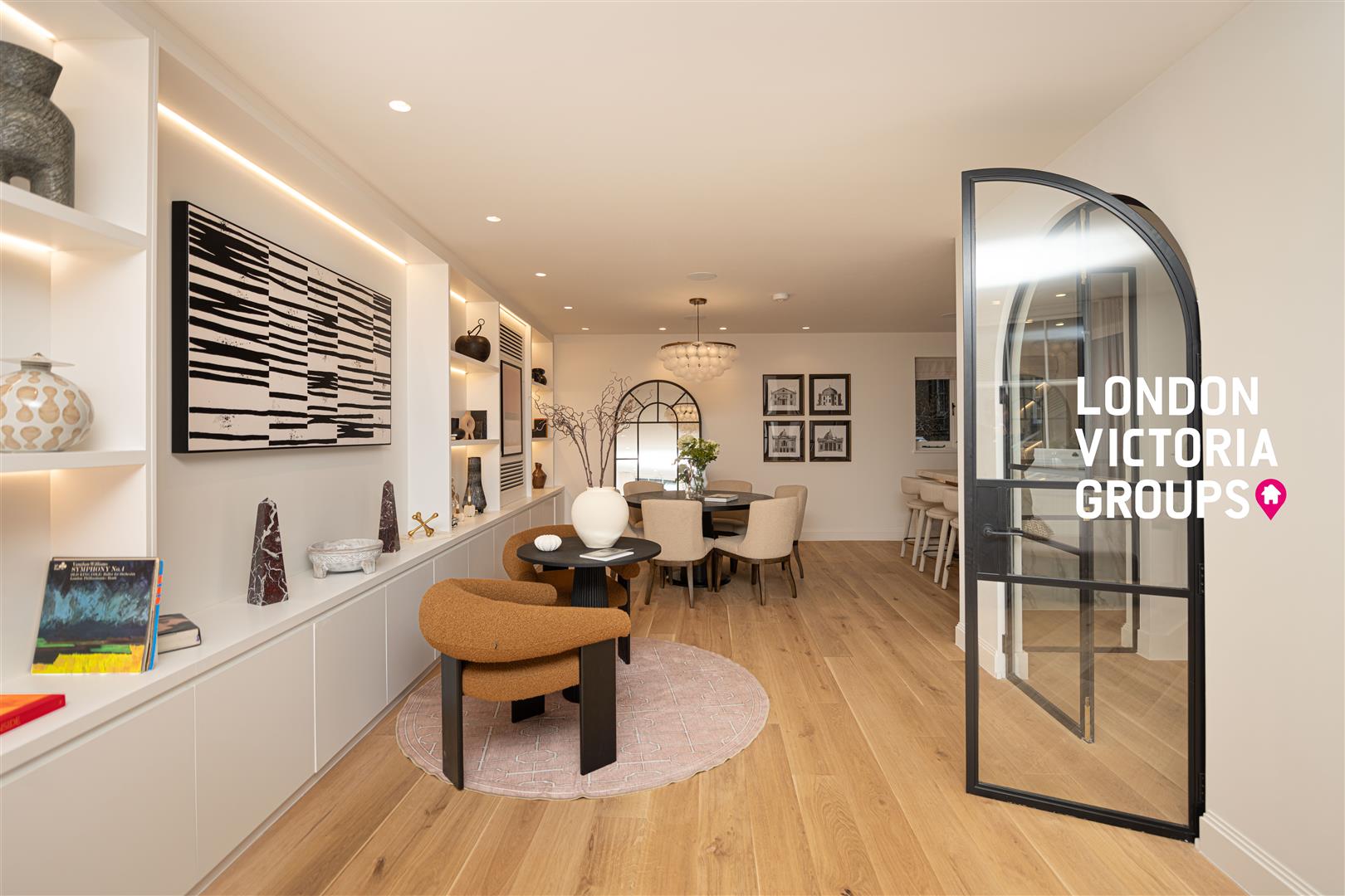 Buckingham Mews, London
